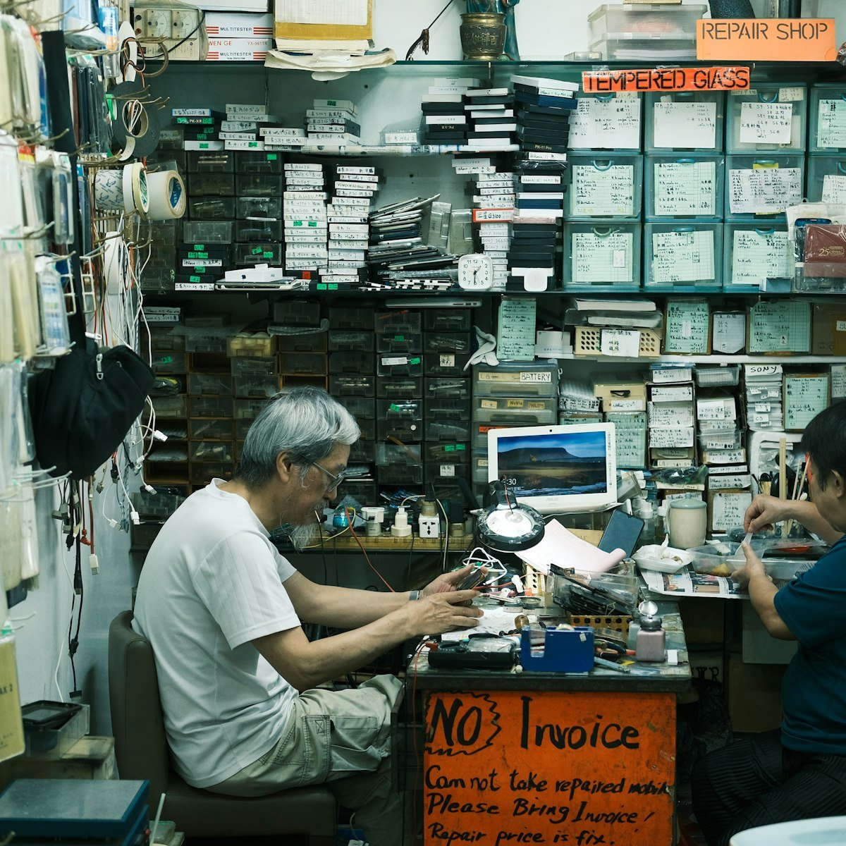 Toughees Telecom technical team working on enterprise devices